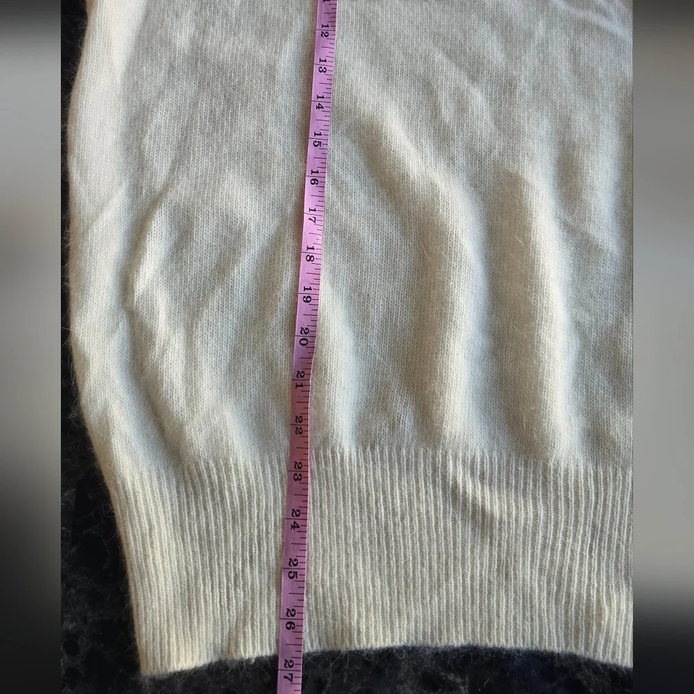 Vintage S.S.G.Catherine Lover Long Sweater Cream with Embroidered Details SizeM